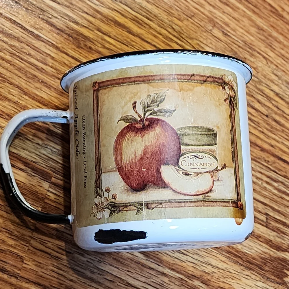 Vintage Enamel Mug Spiced Apple Cider Lead Free Candle (18 Hour)